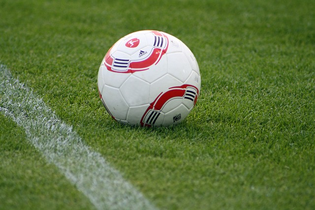 比赛中的低 比赛中的低